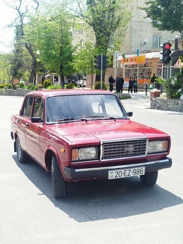 LADA (VAZ) 2107-17