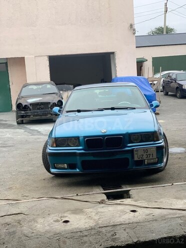 BMW 320-5