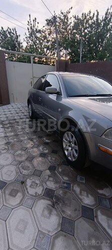 Volkswagen Passat-4