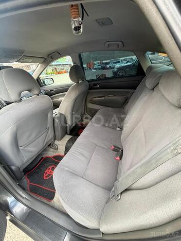 Toyota Prius-9