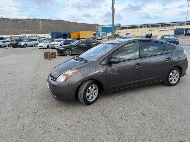 Toyota Prius-3