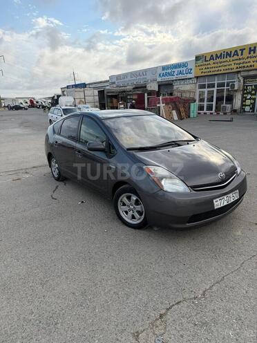 Toyota Prius-15