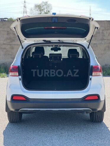 Kia Sorento-7
