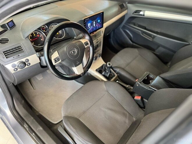 Opel Astra-7