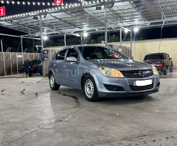 Opel Astra-2