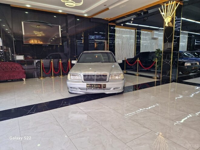 Mercedes C 200 1999, 245,187 km - 2.2 l - Sumqayıt