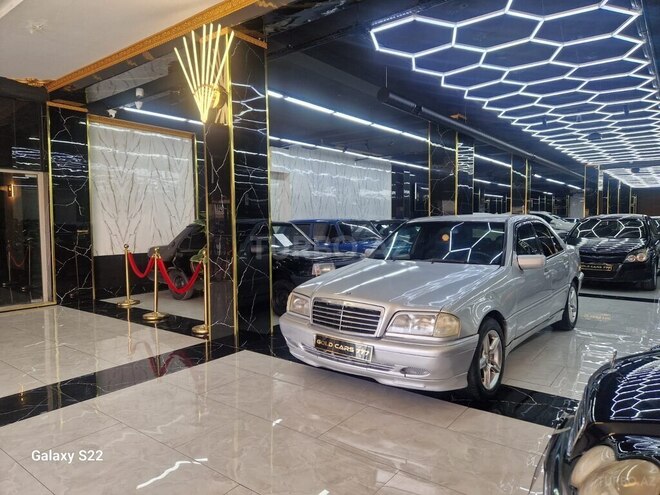 Mercedes C 200 1999, 245,187 km - 2.2 l - Sumqayıt