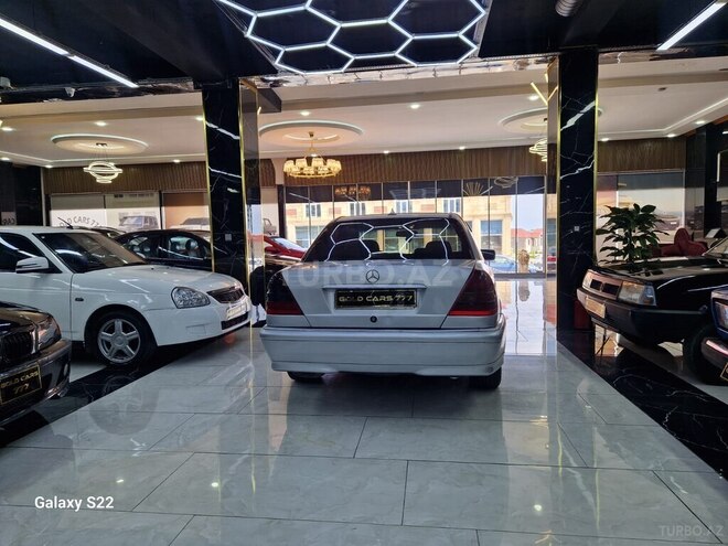 Mercedes C 200 1999, 245,187 km - 2.2 l - Sumqayıt