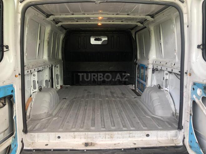 Ford Transit-7