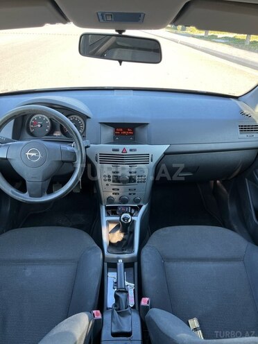 Opel Astra-8