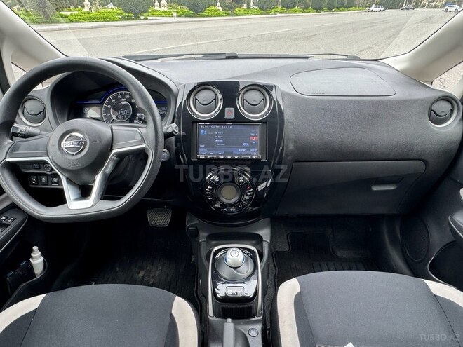 Nissan Note-9