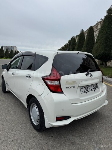 Nissan Note-6