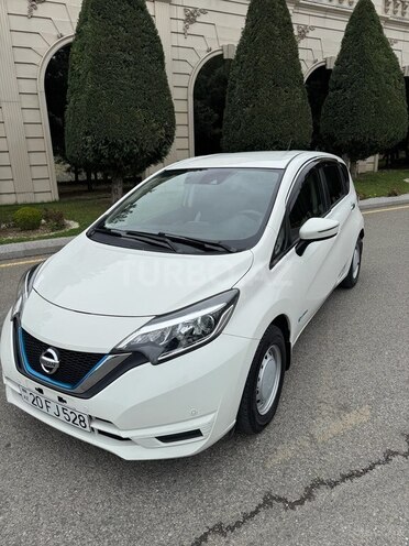 Nissan Note-5