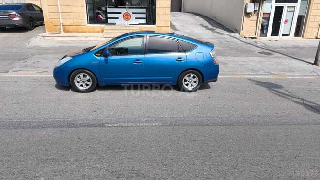 Toyota Prius-5