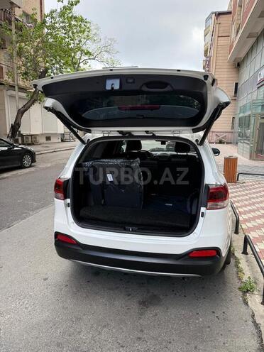 Kia Sorento-5