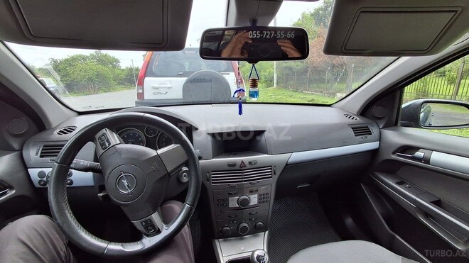 Opel Astra-4