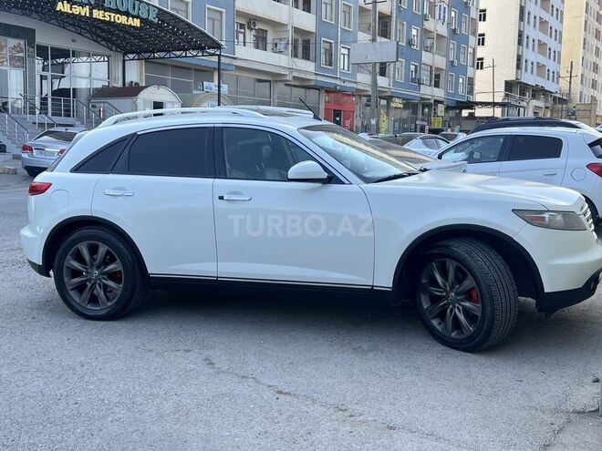 Infiniti FX35-6