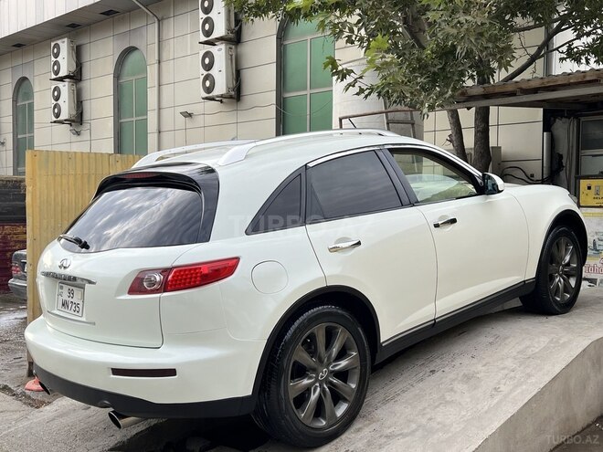 Infiniti FX35-5