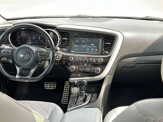 Kia Optima-3