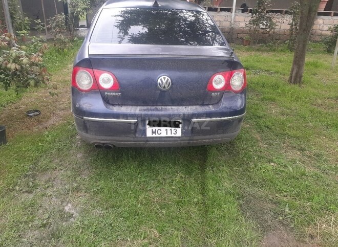 Volkswagen Passat-5