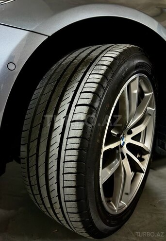 BMW 520d-7