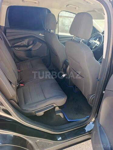 Ford Kuga-6