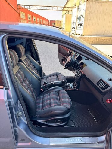 Opel Astra-17