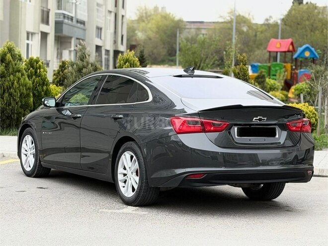 Chevrolet Malibu-4