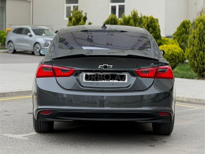 Chevrolet Malibu-2
