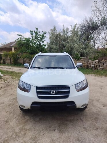Hyundai Santa Fe-1