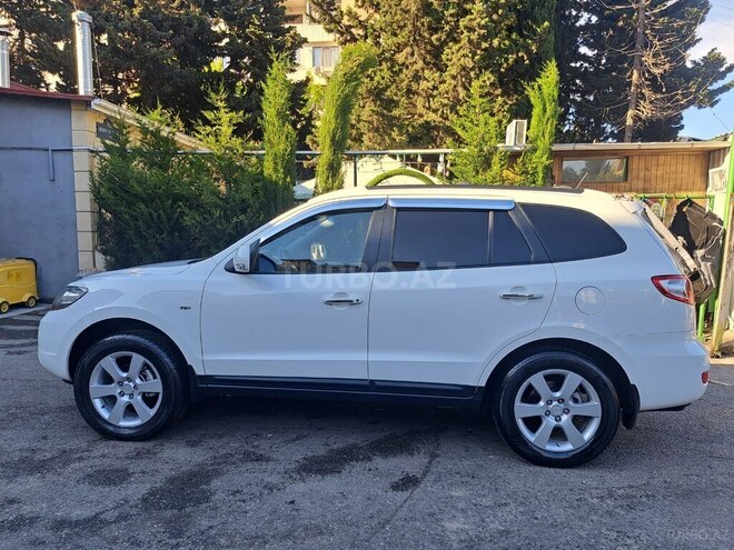 Hyundai Santa Fe-7
