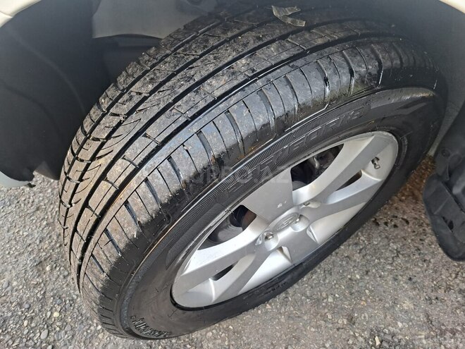 Hyundai Santa Fe-18