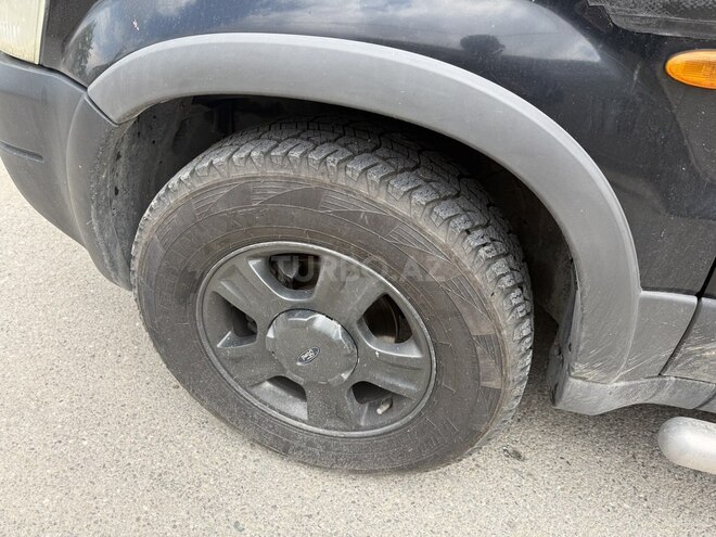 Ford Escape-8