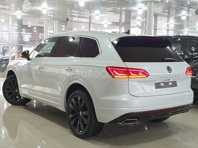 Volkswagen Touareg 2020, 172,000 km - 3.0 l - Bakı