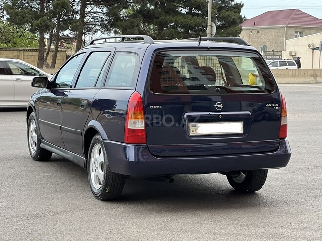 Opel Astra-4