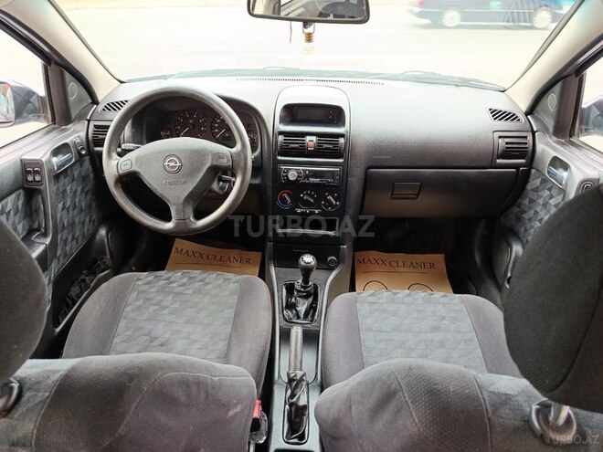 Opel Astra-8