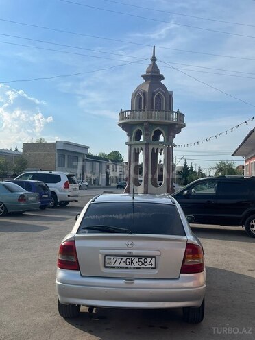 Opel Astra-4