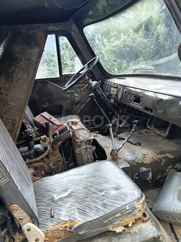 UAZ 3303-5