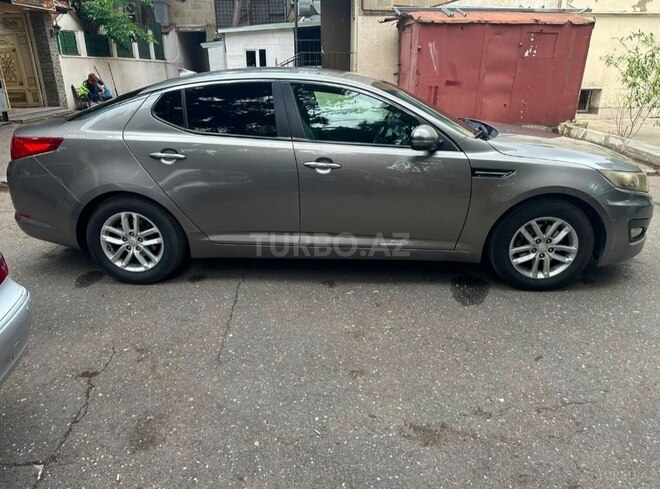Kia Optima-6