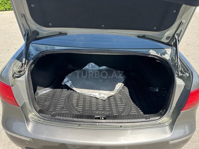 Hyundai Sonata-20
