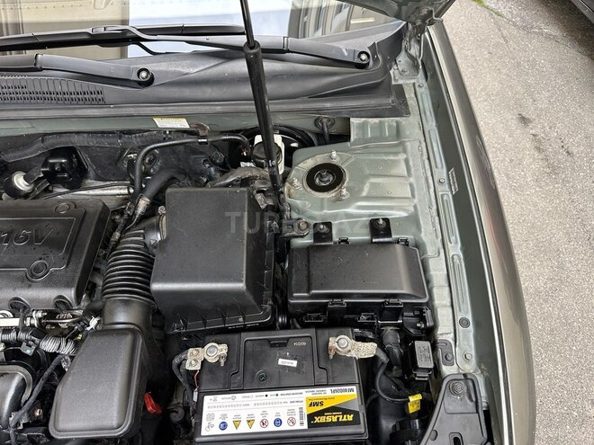 Hyundai Sonata-18