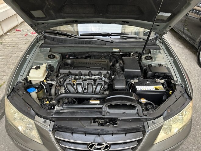 Hyundai Sonata-17