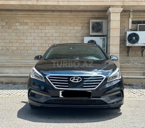 Hyundai Sonata-2