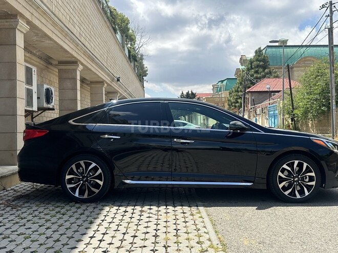 Hyundai Sonata-5