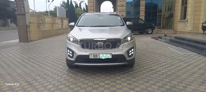 Kia Sorento-1