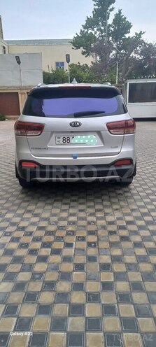 Kia Sorento-3