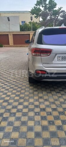 Kia Sorento-4
