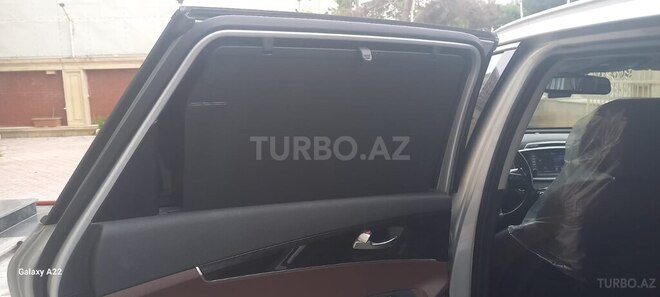 Kia Sorento-12