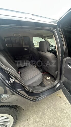 Renault Megane-7