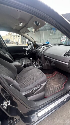 Renault Megane-9